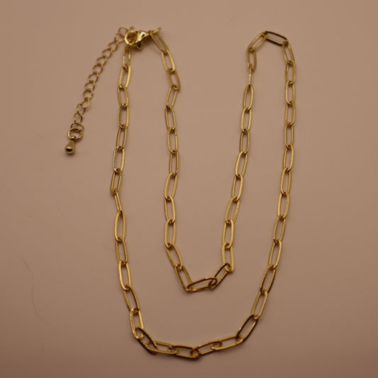 Gold Dainty Paperclip Necklace
